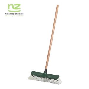 HOUSEHOLD BROOM  312 COMPLETE